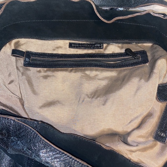 BCBG MaxAzria Shoulder Bag Black Suede/Leather - Picture 8 of 10